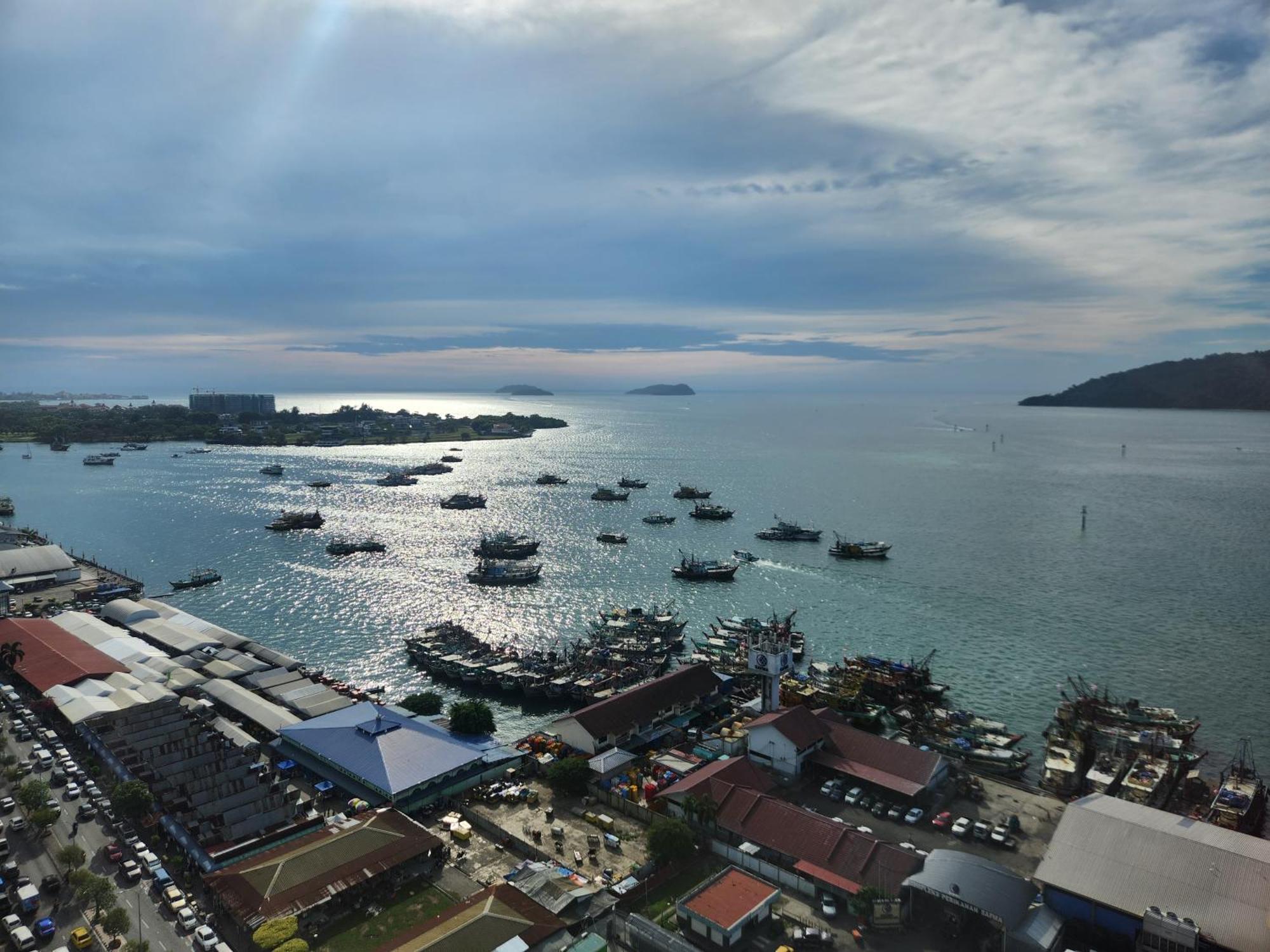 The Shore Kota Kinabalu City Centre By Lw Suites Chambre photo